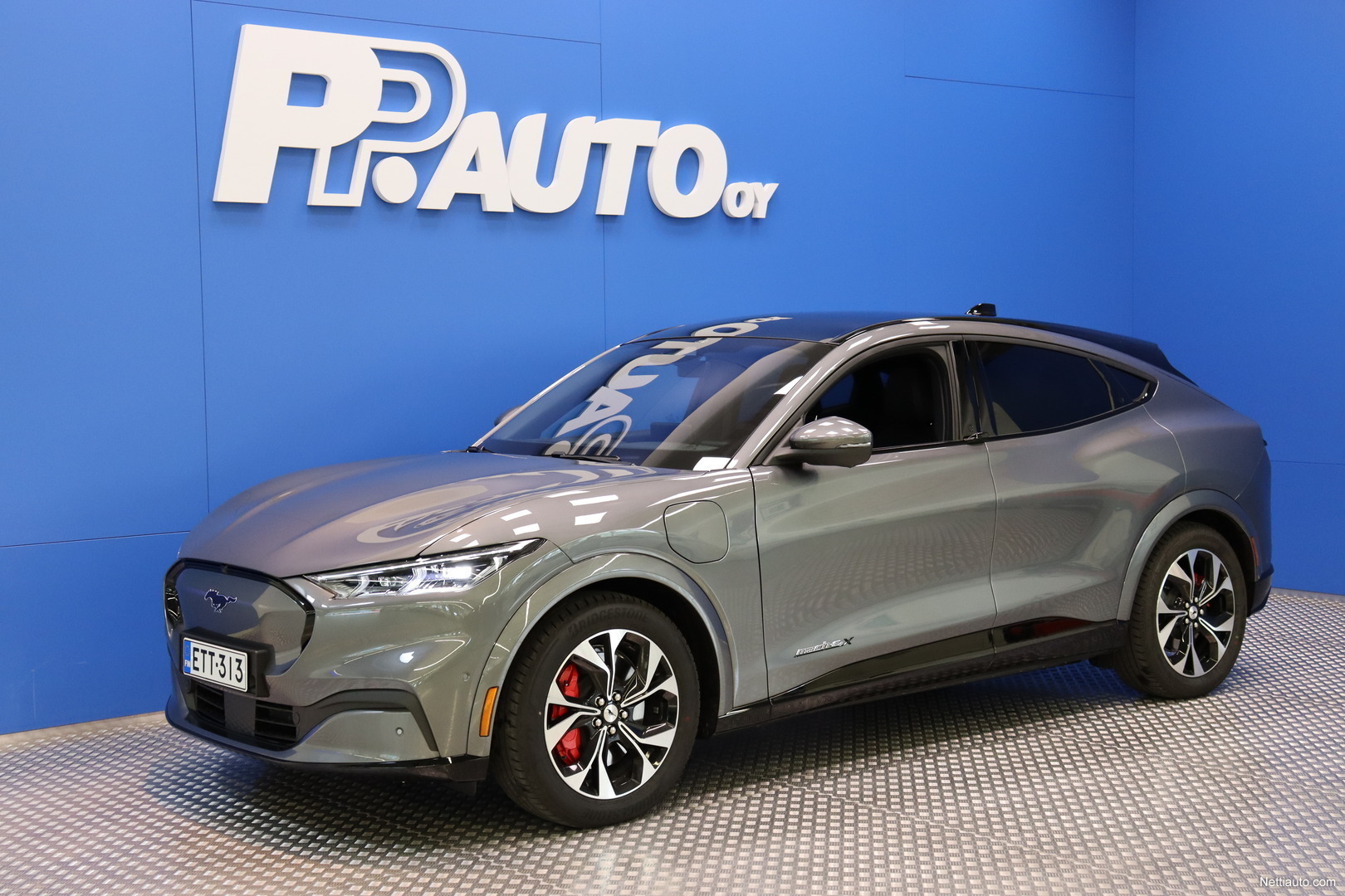 Ford Mustang Mach E 98kwh 351hv A1 Awd First Edition 5 Ovinen Lahes Ajamaton Jonottamatta Huippuvarusteltu First Edition Awd Korko 0 9 All Terrain Used Vehicle Nettiauto