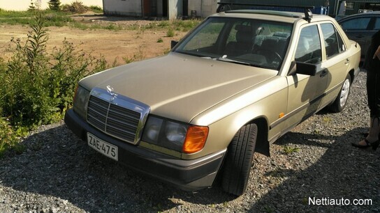 Mercedes-Benz 300