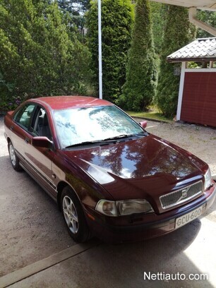 Volvo S40