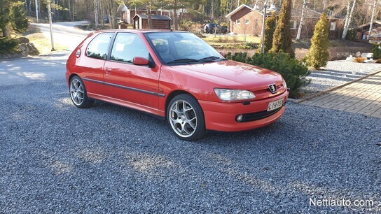 Peugeot 306