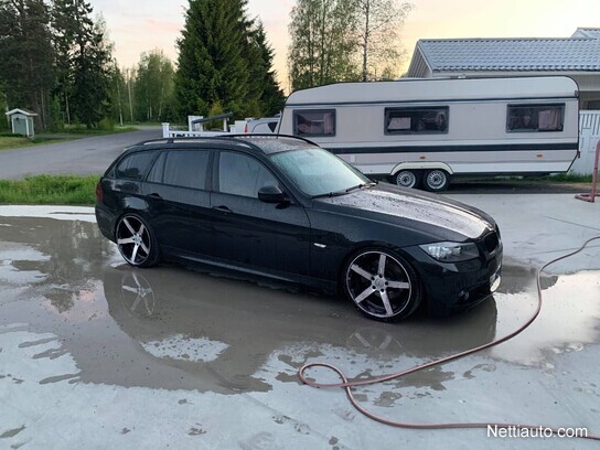 BMW 325