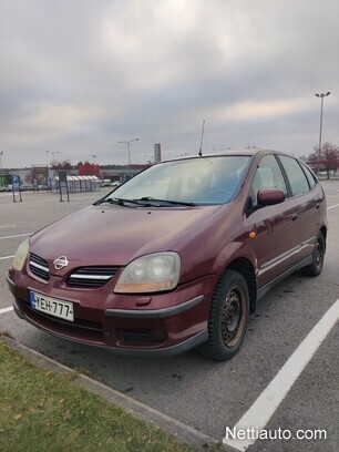 Nissan Almera Tino