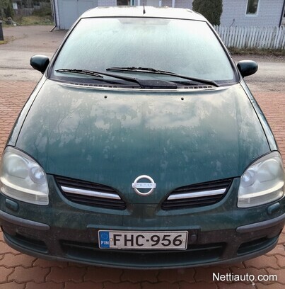 Nissan Almera Tino