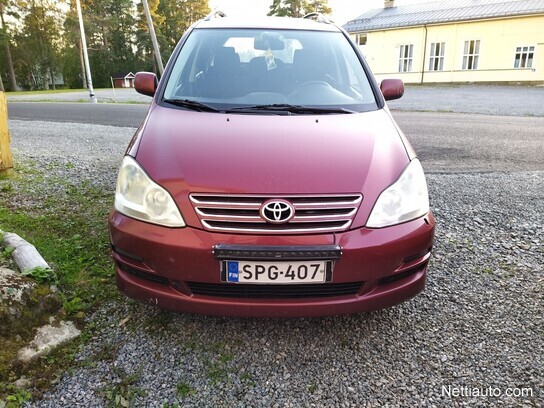 Toyota Avensis Verso