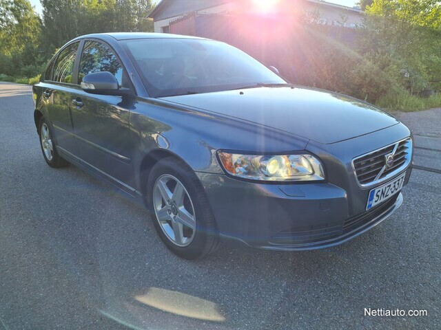 Volvo S40