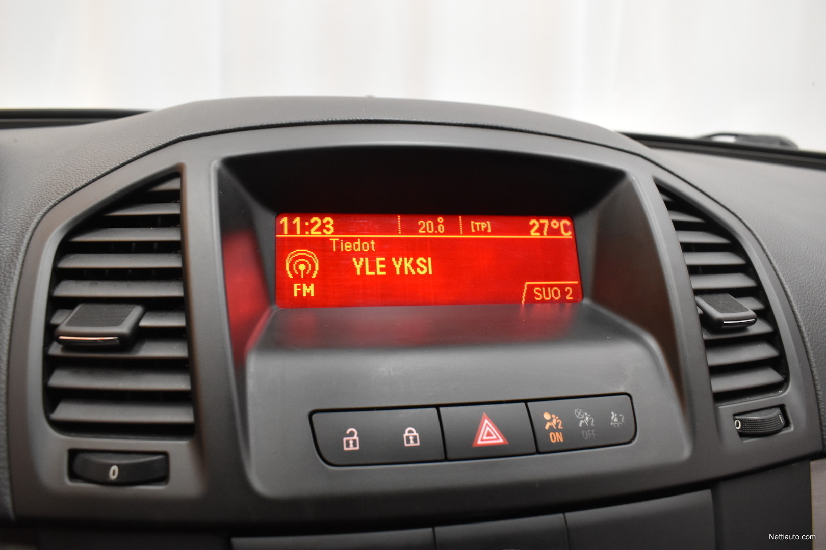 Opel Insignia 2.0 CDTI (G09) A ** SIISTI / Cruise Control / Aut.  Ilmastointi / USB & AUX ** Sedan 2011 - Used vehicle - Nettiauto