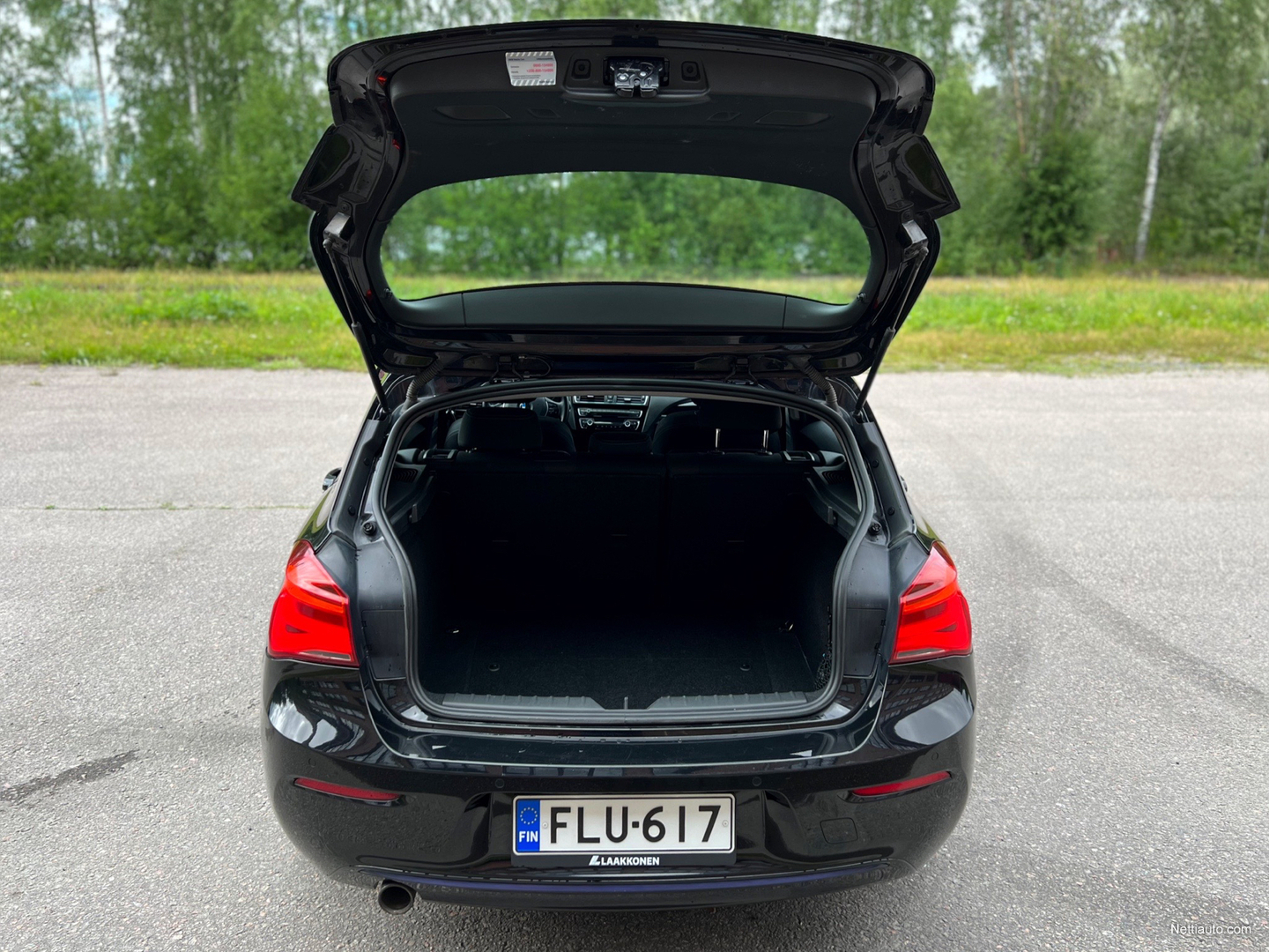 BMW 116 VARATTU/F20 116d A Business Sport-Line/ Juuri  Katsastettu/Suomi-auto/ Ilmastointi/ P-tutkat/ KeyLessGo/ BT/ Hatchback  2015 - Used vehicle - Nettiauto