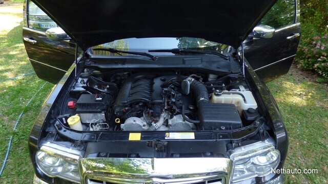 Chrysler 300C 3.5 V6 TOURING AWD Farmari 2009 - Vaihtoauto - Nettiauto