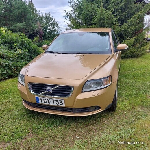 Volvo S40