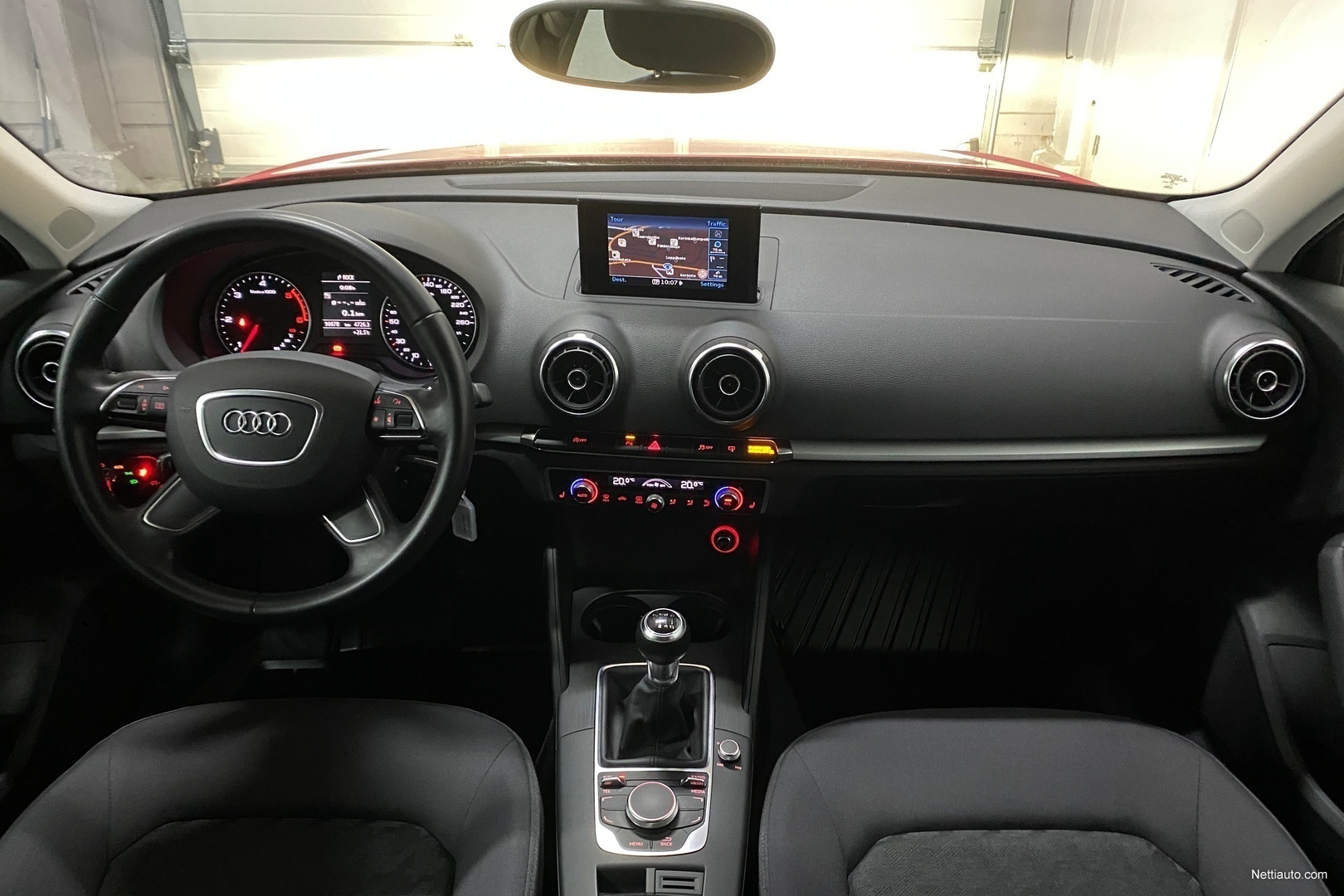 Audi A3 Sportback Business 1,6 TDI 110 hv ultra *WEBASTO, NAVI, VÄHÄN  AJETTU!* Hatchback 2015 - Used vehicle - Nettiauto