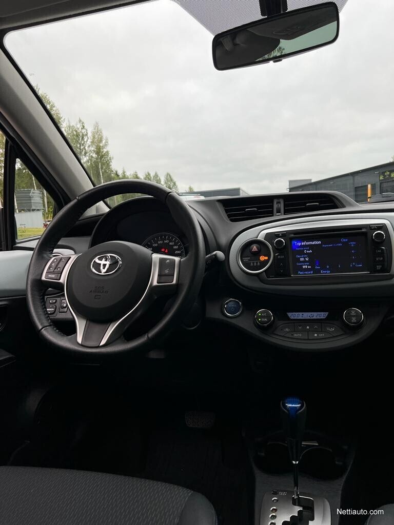 Toyota Yaris Hybrid Style 5ov Hatchback 2013 - Used vehicle - Nettiauto