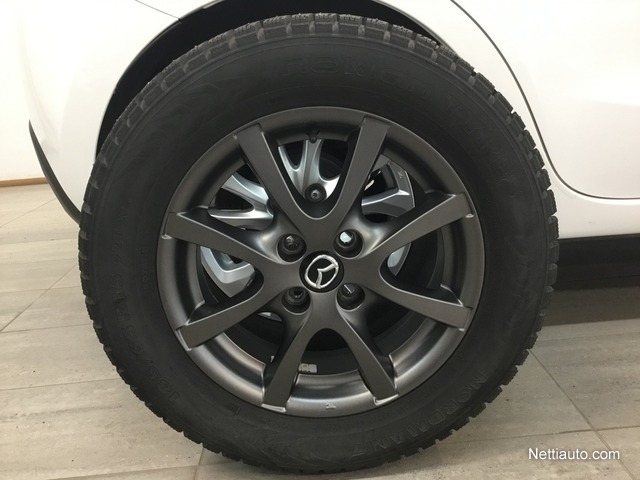 Mazda 2 5HB 1,5 (90) SKYACTIV-G Premium 5MT, VAIN 23 TKM AJETTU !!  Hatchback 2019 - Used vehicle - Nettiauto