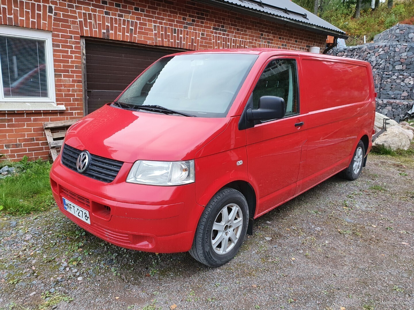 Volkswagen Transporter Umpi p-a pitkä 2.5 TDI 96kw Middle long - Low 2004 -  Used vehicle - Nettiauto