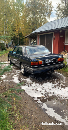 Mazda 929