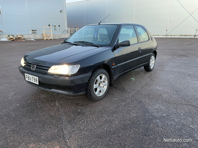 Peugeot 306