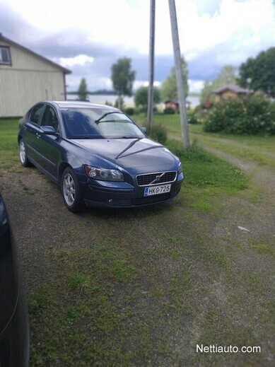 Volvo S40
