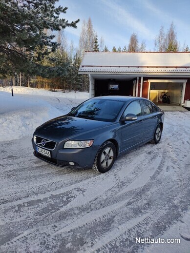 Volvo S40