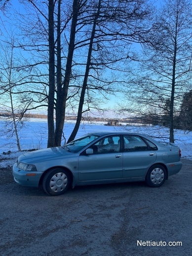 Volvo S40