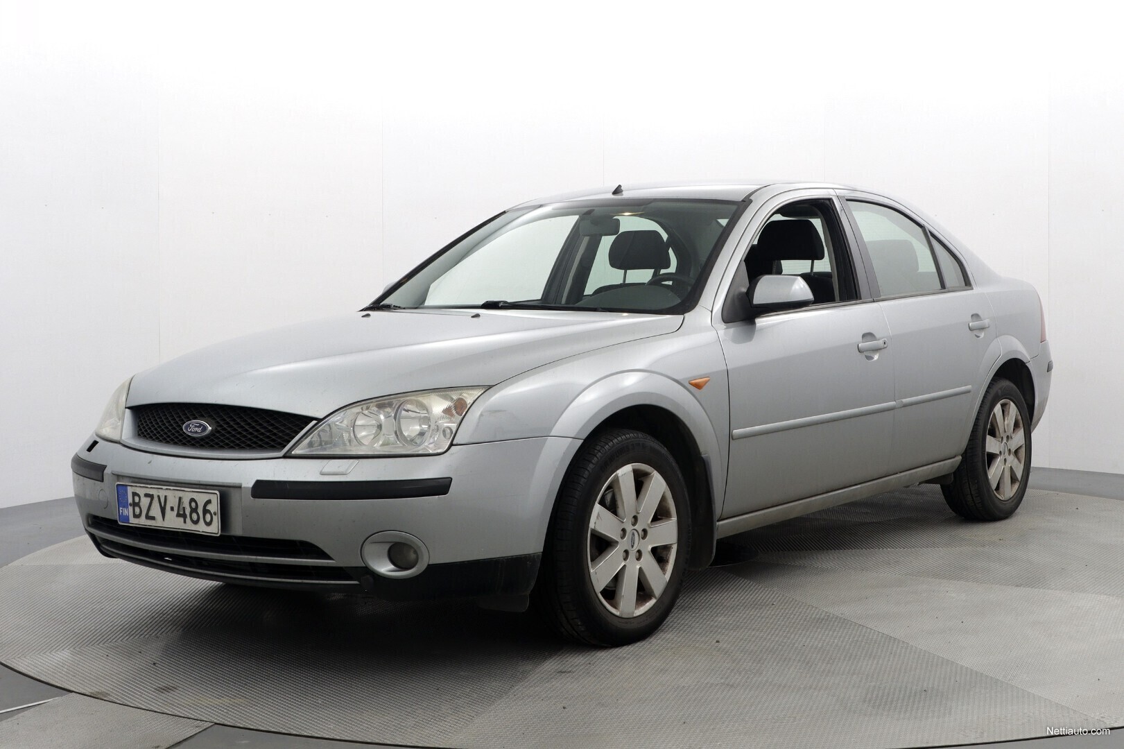 Ford Mondeo 1.8 SCi Ghia Sedan **HETI TOIMITUKSEEN** **LOHKO** **KOUKKU