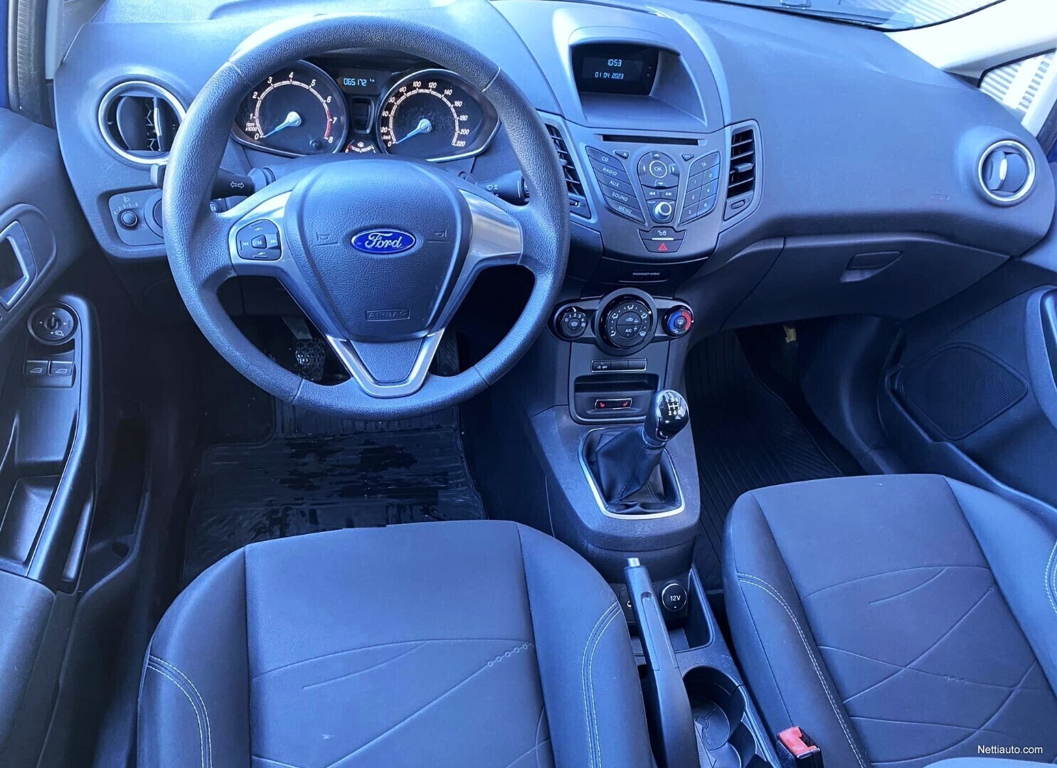 Ford Fiesta 1,0 Trend M5 5-ovinen, Vähän ajettu! Seuraava kats. 04/2025  Hatchback 2015 - Used vehicle - Nettiauto