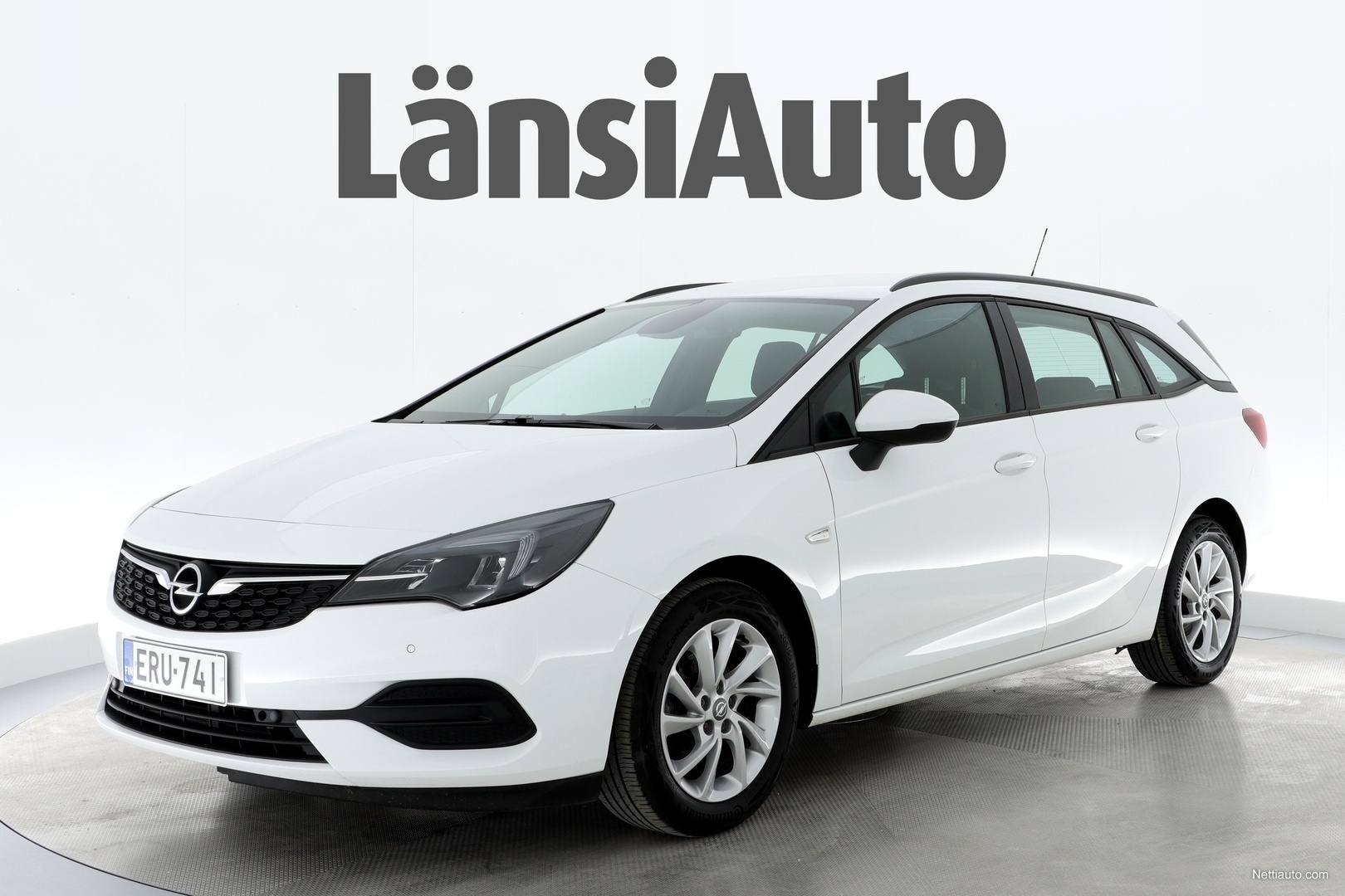 Opel Astra Sports Tourer Comfort 105 D Turbo / LED-ajovalot / Ratinlämmitin  / Tutkat / Apple CarPlay & AndroidAuto **** LänsiAuto S Station Wagon 2020  - Used vehicle - Nettiauto