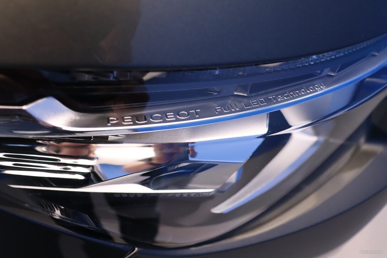 Peugeot 3008 Allure PureTech 130 Automaatti - 3,99% korko! Kauppapäivien  edut voimassa 27.5. saakka! Maastoauto 2017 - Vaihtoauto - Nettiauto