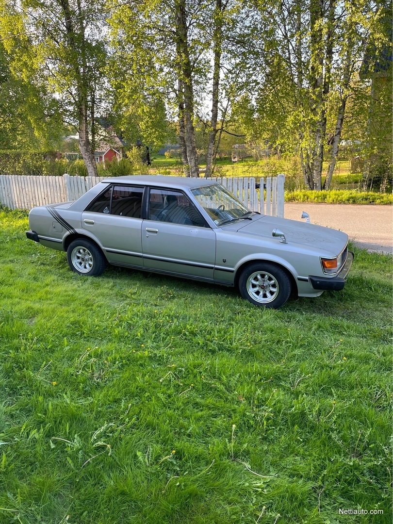 Toyota Carina TA40 Porrasperä 1981 - Vaihtoauto - Nettiauto