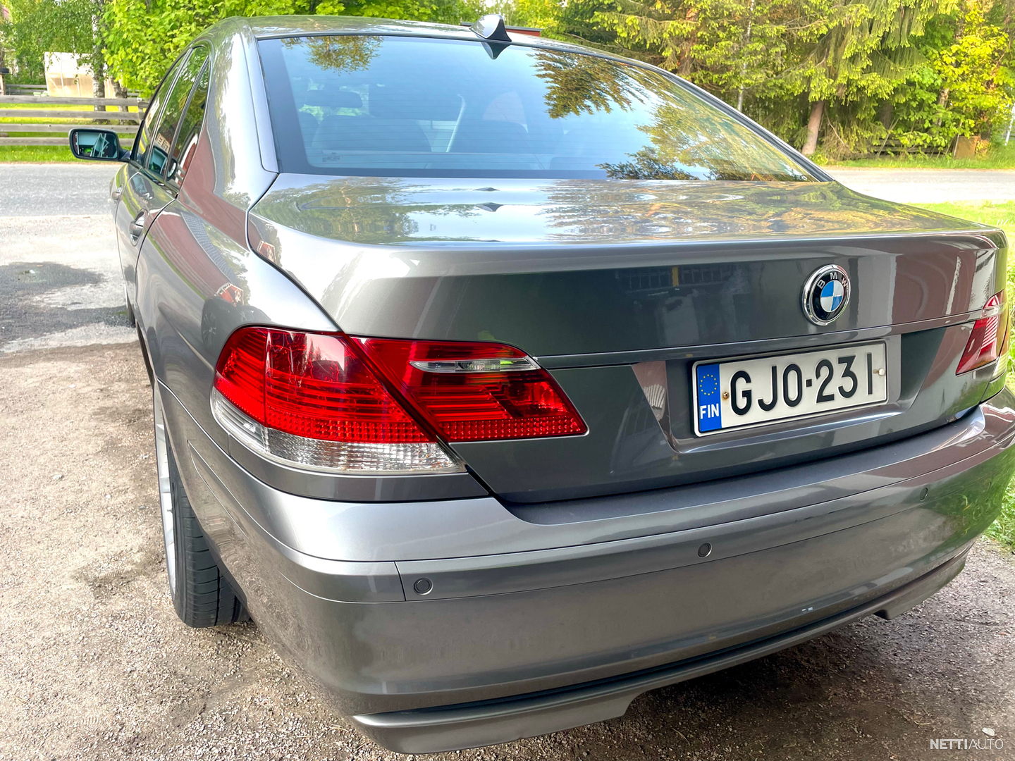 BMW 730 Diesel 4d A Laajasti huollettu Porrasperä 2006 - Vaihtoauto -  Nettiauto