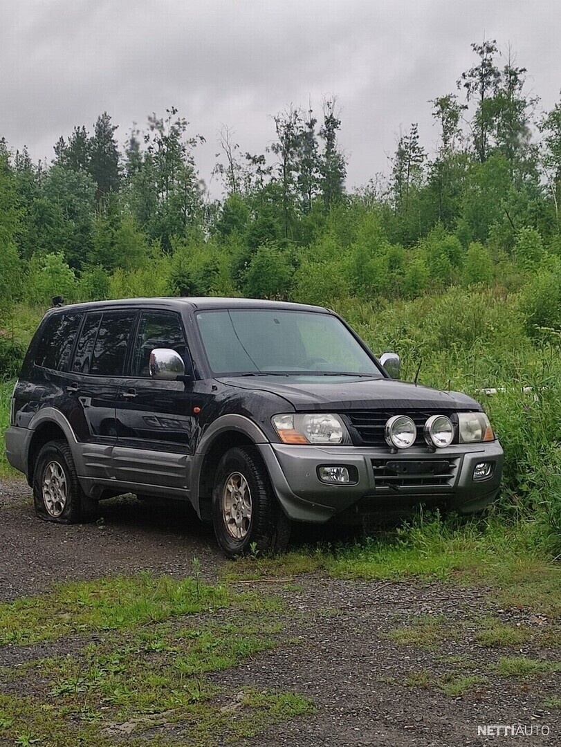 Mitsubishi Pajero 3.2DI-D Comfort 5d Ilm All-terrain SUV 2001 - Used