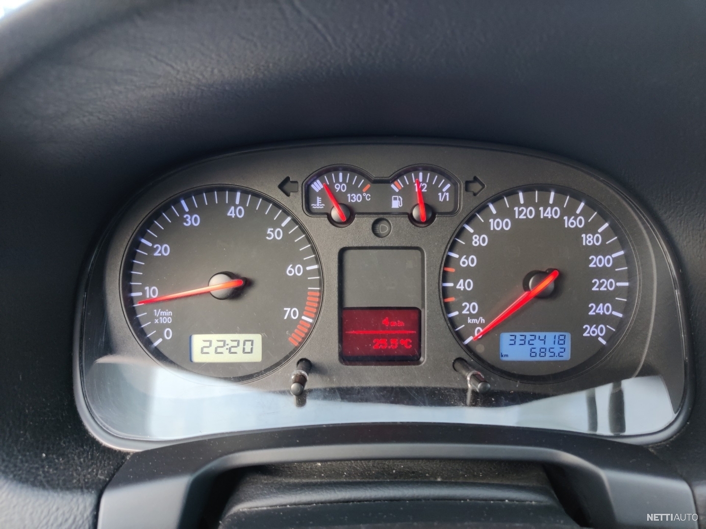 Volkswagen Golf Juuri huollettu ja katsastettu! ilmastointi! Bluetooth  soitin, jossa handsfree varustus! Station Wagon 2003 - Used vehicle -  Nettiauto