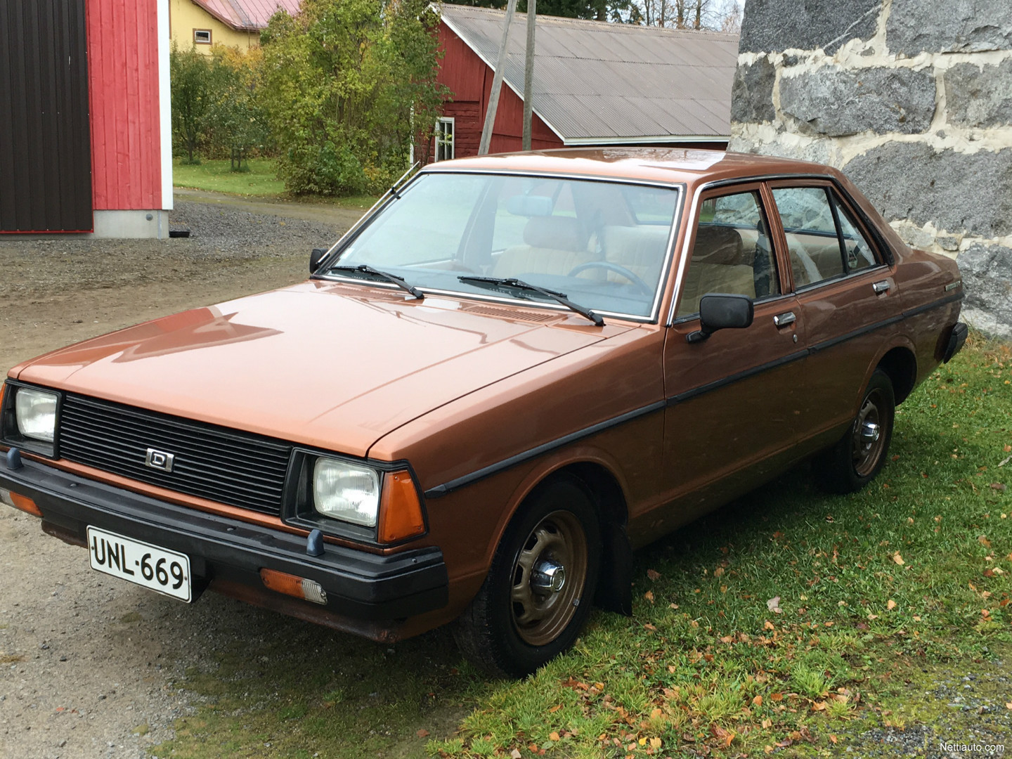Датсун Санни b 310