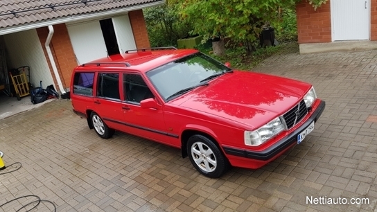 Игрушка volvo 940