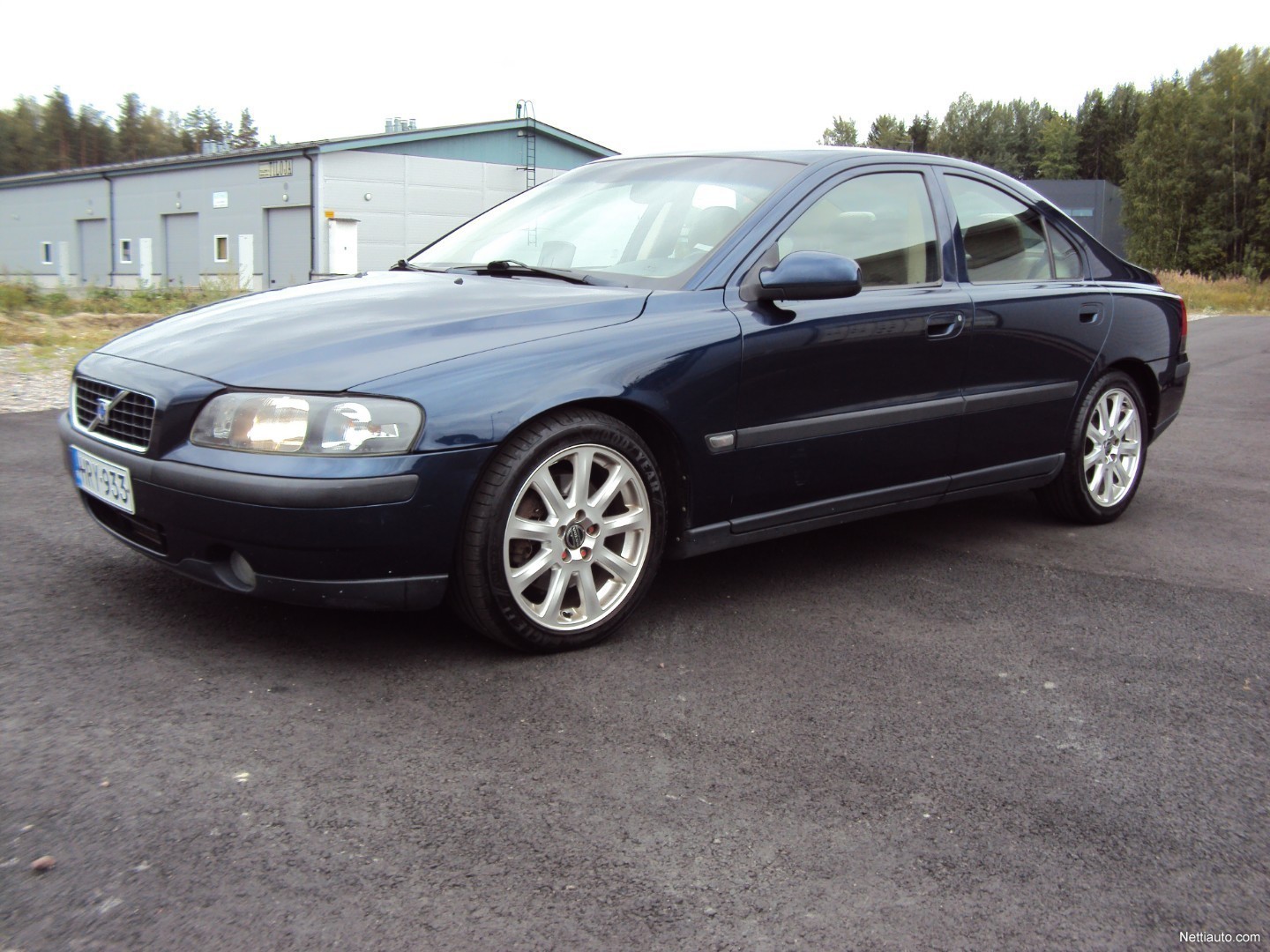 Volvo S60 2.5T AWD 4d JUURI KATSASTETTU!! Sedan 2003 - Used vehicle ...
