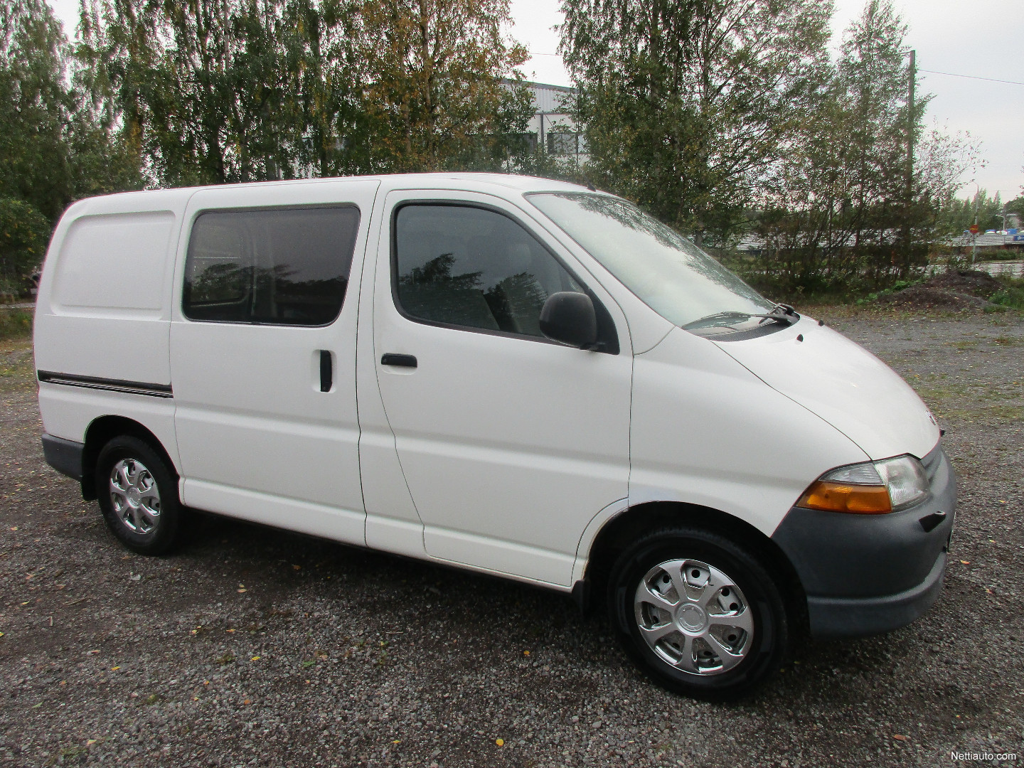 Enlarge image. Toyota Hiace