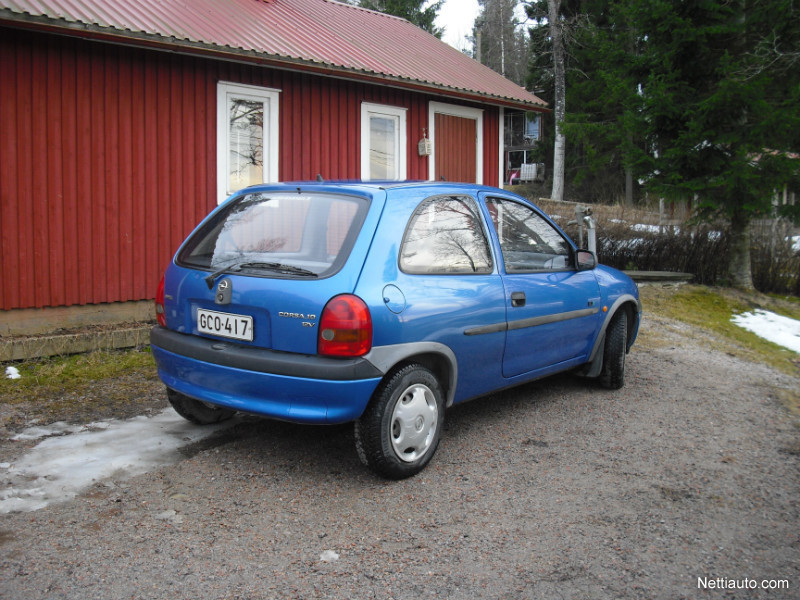 U2105 opel corsa