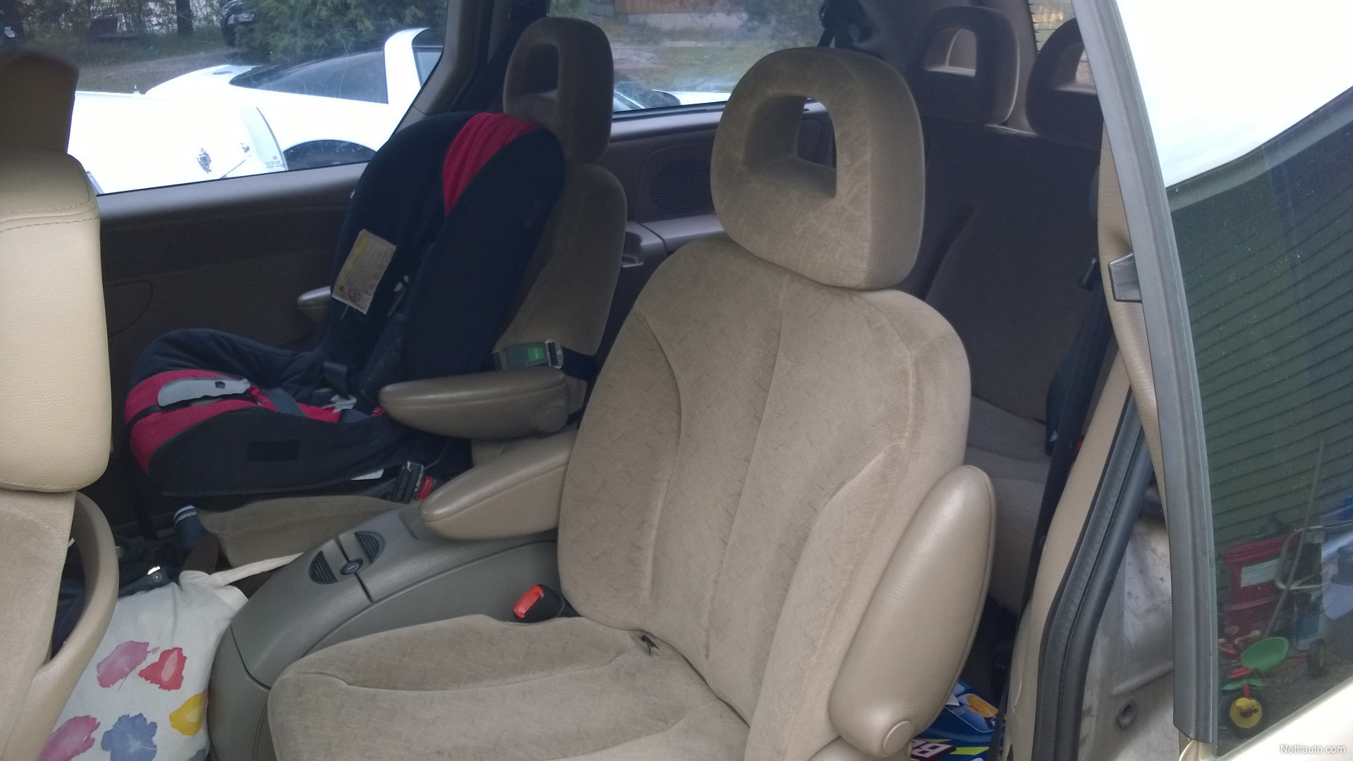 Chrysler Grand Voyager Kokemuksia Lue Kayttajien Autoarvostelut Nettiauto