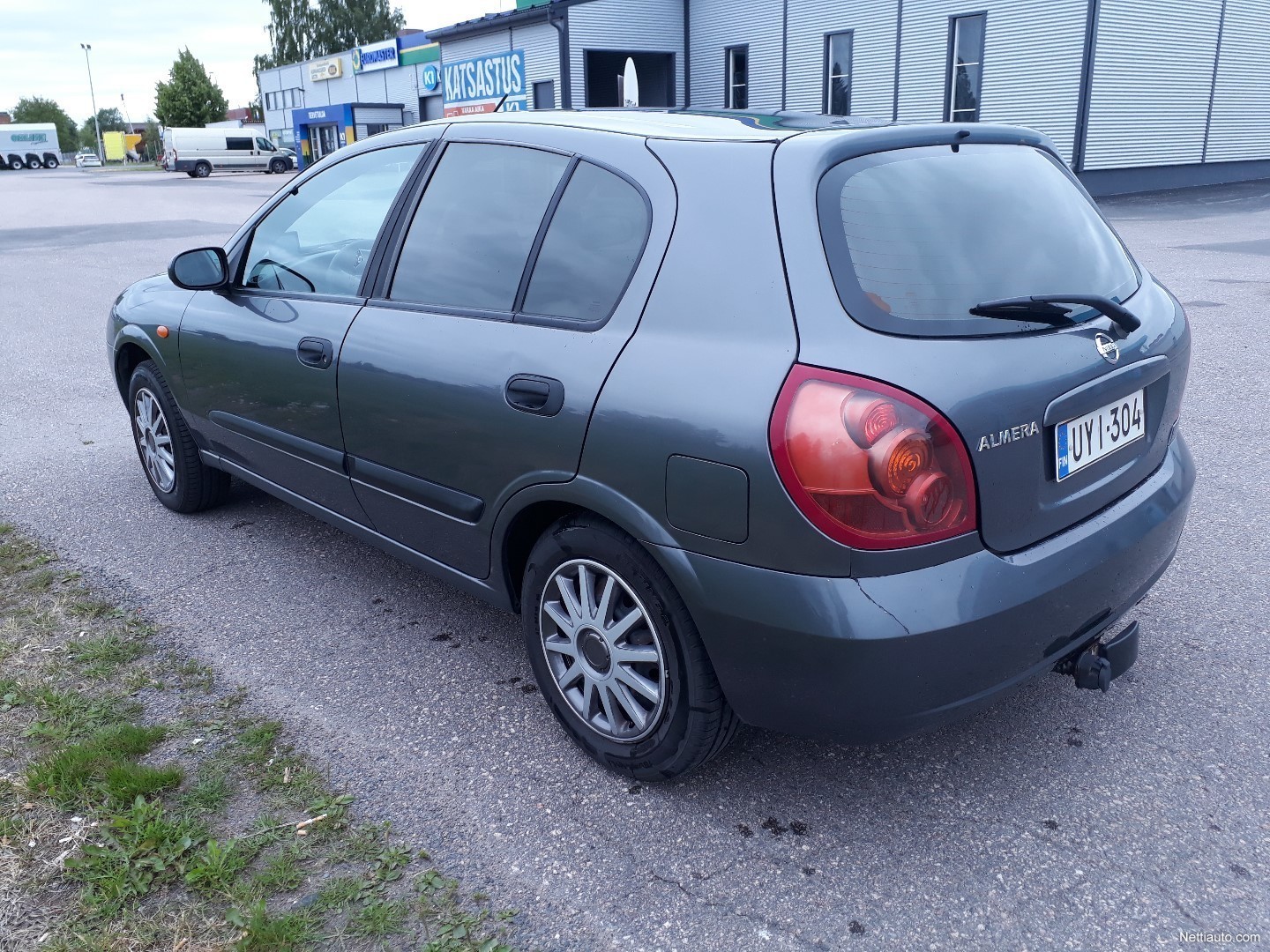 Альмера хэтчбек купить. Nissan Almera универсал 2002. Ниссан Альмера 2002 хэтчбек. Ниссан Альмера универсал 2010. Ниссан Альмера н16 хэтчбек.