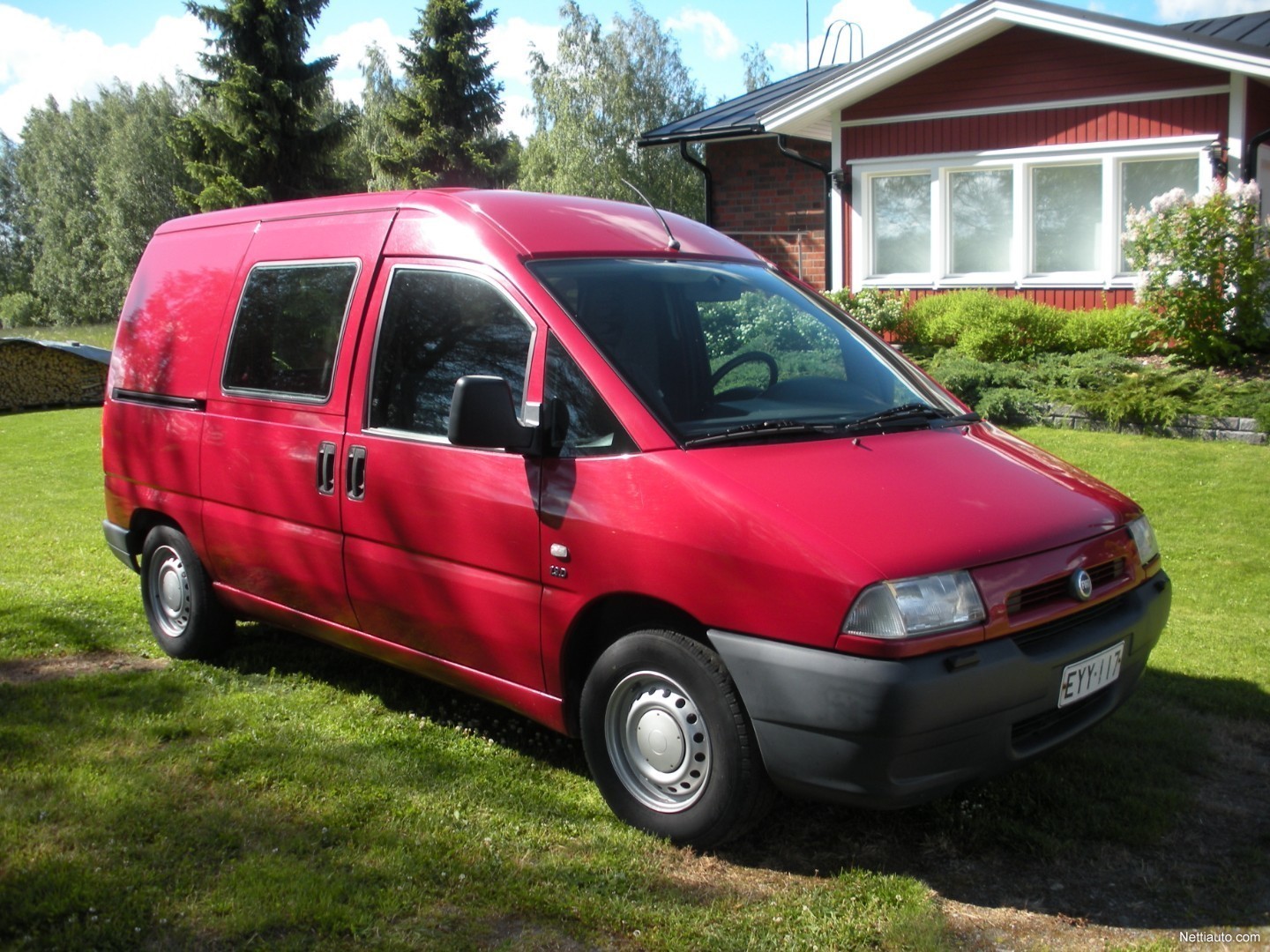 Купить фиат в беларуси. Фиат Скудо. Fiat professional Scudo 2001. Фиат Скудо 2001. Fiat минивэн Scudo.