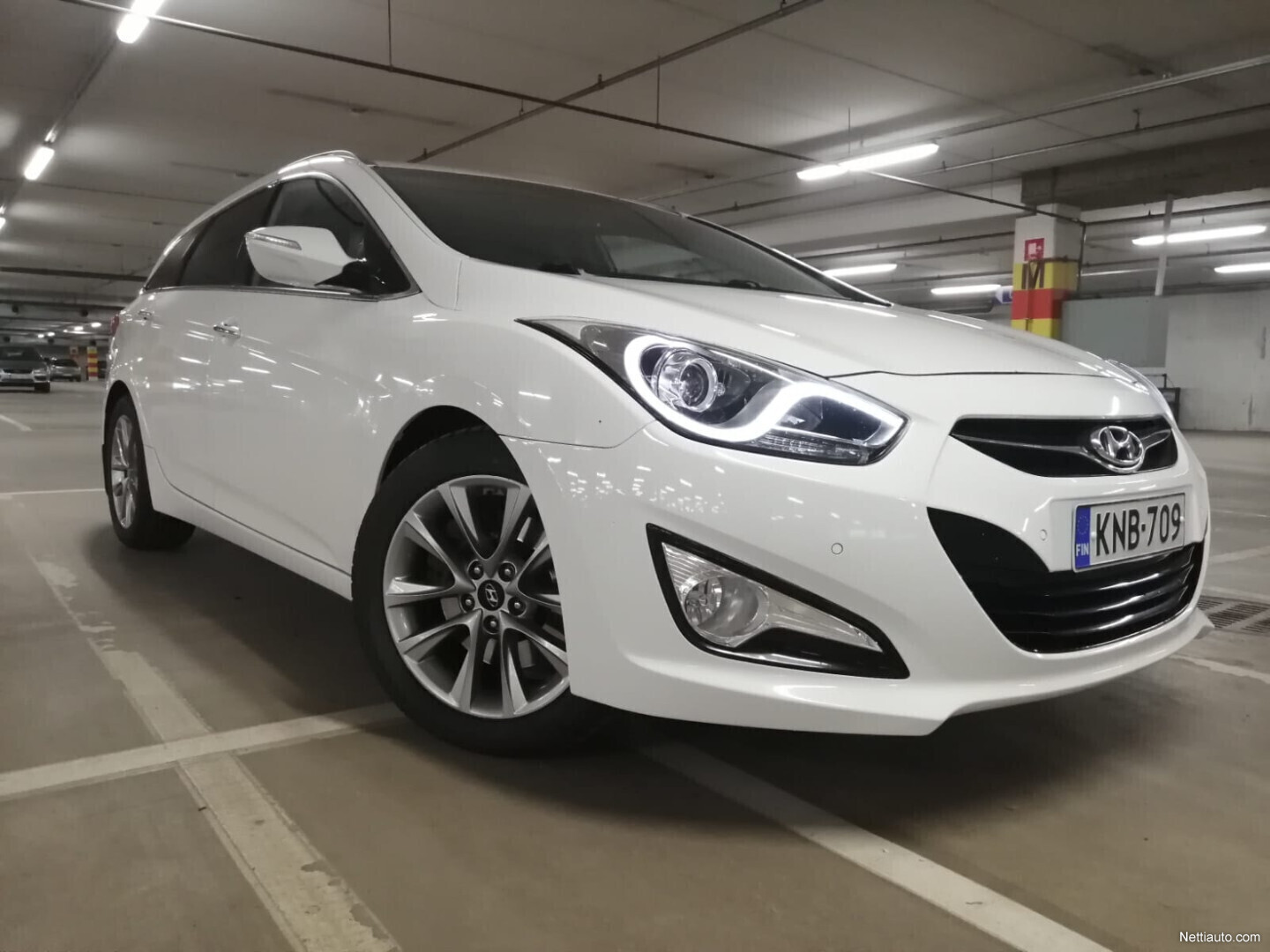 Hyundai i40 kokemuksia - Lue käyttäjien autoarvostelut - Nettiauto