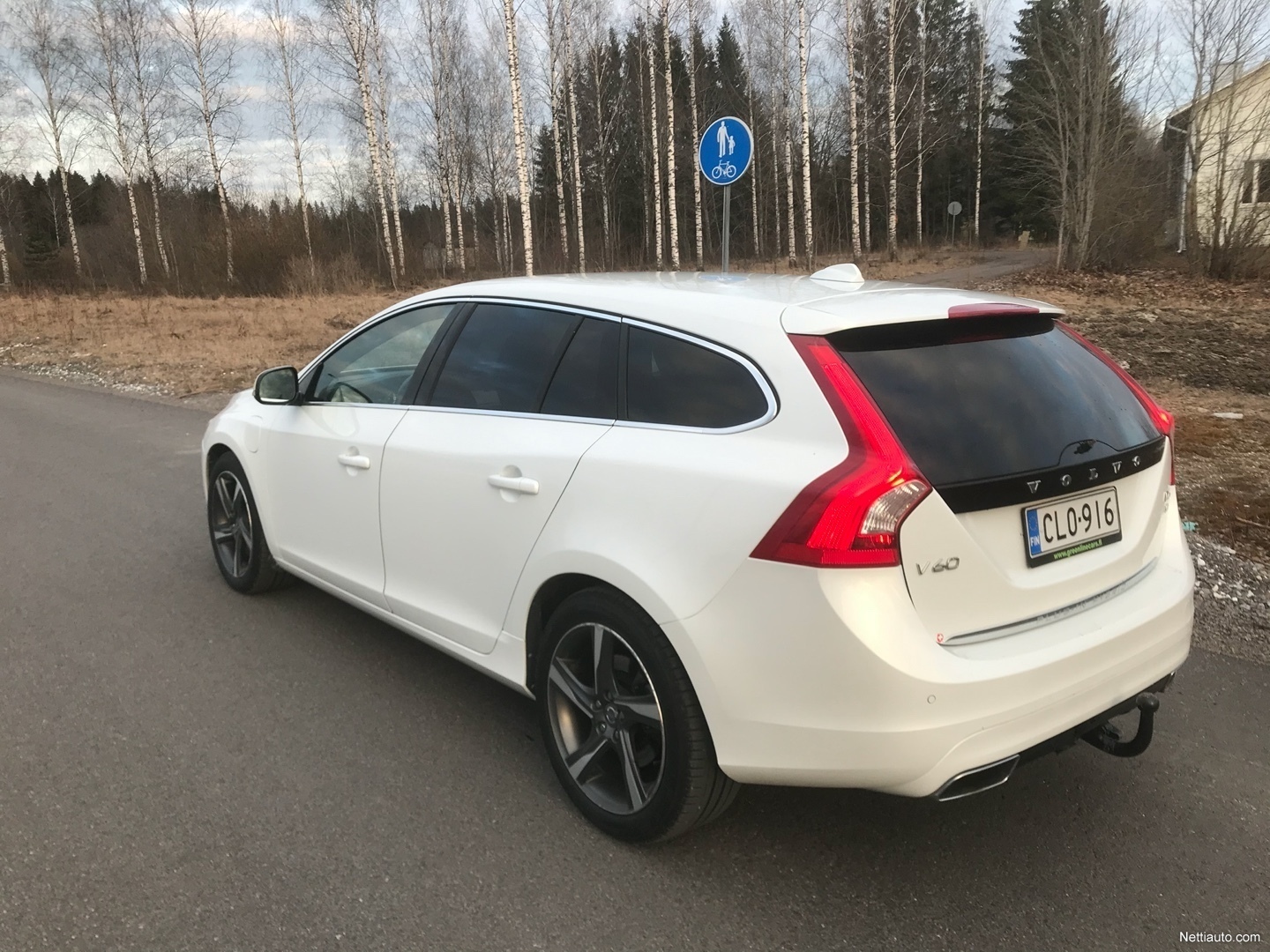 Volvo V60 kokemuksia - Lue käyttäjien autoarvostelut - Nettiauto
